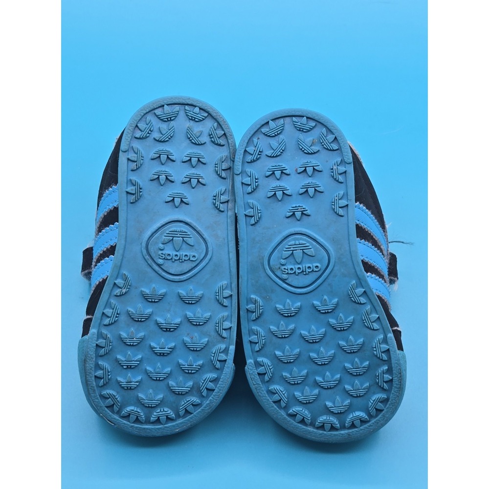 Adidas Black / Blue PYV 702001 Kids Size 4K Shoes Athletic Boys - Picture 10 of 11